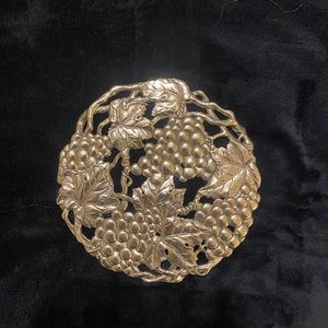 Arthur Court Grape Vine Trivet